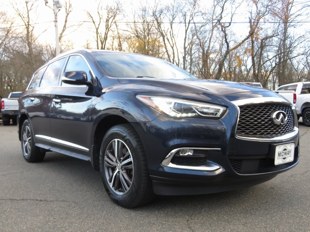 2019 Infiniti QX60 Luxe photo 3