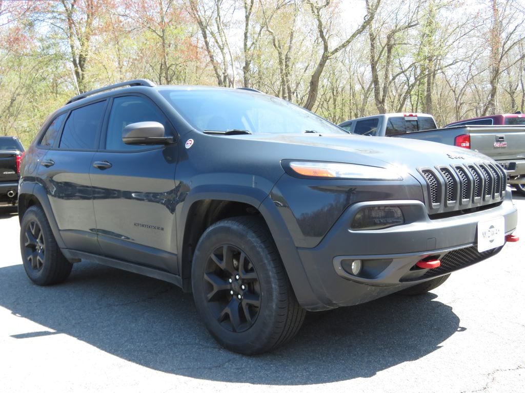 Used 2018 Jeep Cherokee Trailhawk 4x4 SUV