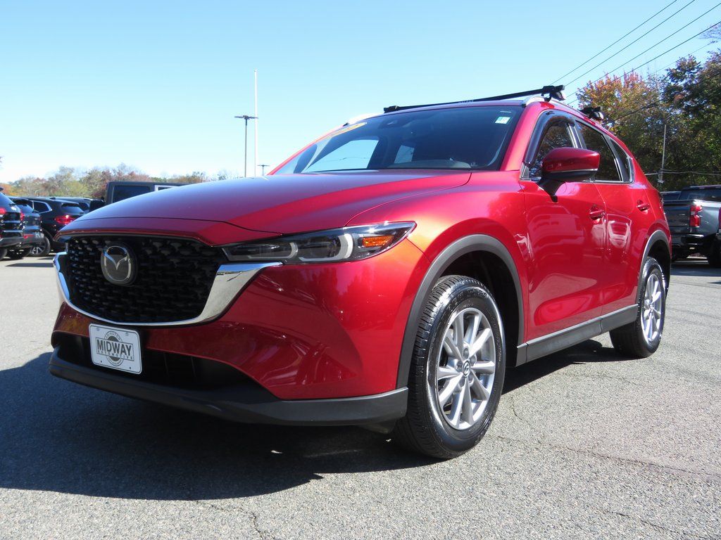 2023 Mazda CX-5 S Preferred package