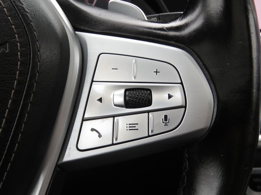 2019 BMW X7 40i - Photo 25