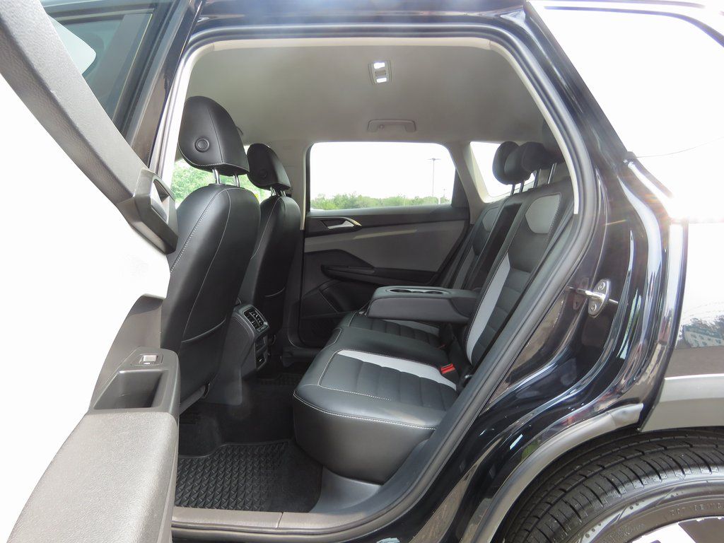 2022 Volkswagen Taos SEL - Photo 20