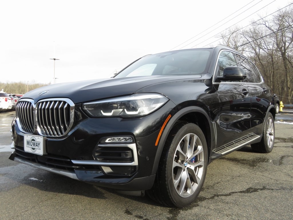 2020 BMW X5 50i's photo