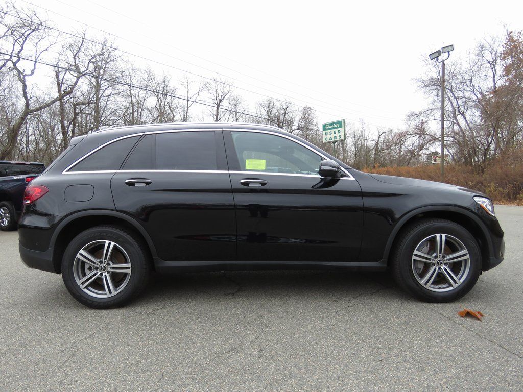 2021 Mercedes-Benz GLC GLC300 - Photo 5