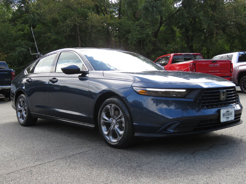 Used 2024 Honda Accord EX Sedan
