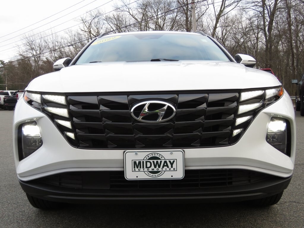 2022 Hyundai Tucson SEL photo 2