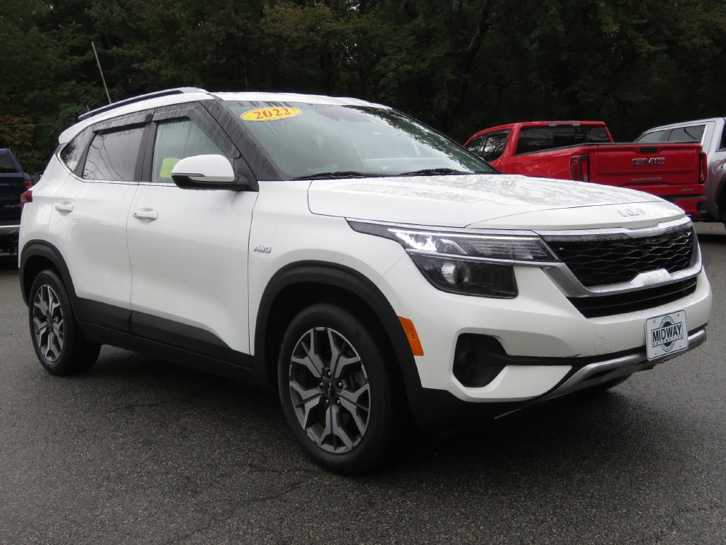 Used 2022 Kia Seltos EX SUV