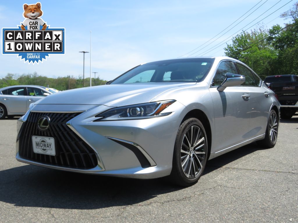 2024 Lexus ES 350 350's photo