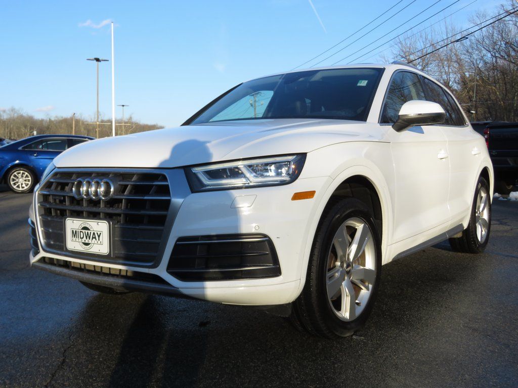 2018 Audi Q5 2.0T quattro S tronic Premium Plus's photo