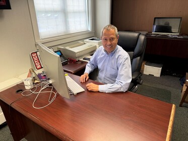 Staff member Mike Burden from ID_b72038