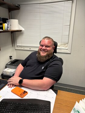 Staff member Rob Alden from cff41c63d432