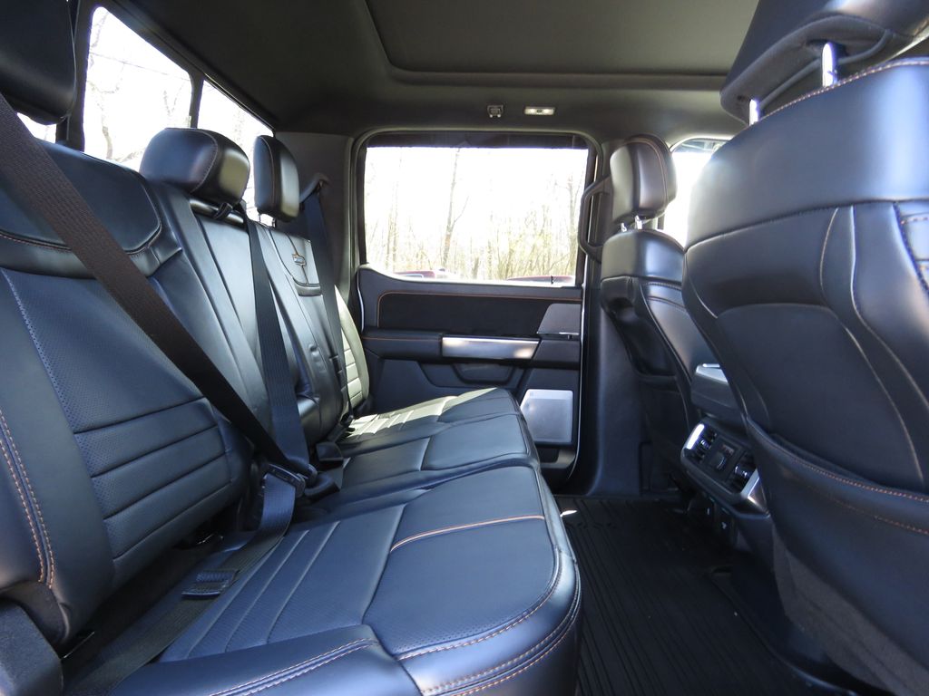 2023 Ford F-150 Platinum - Photo 16