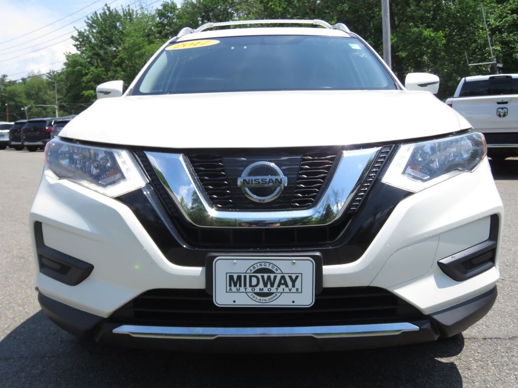Used 2017 Nissan Rogue SV SUV