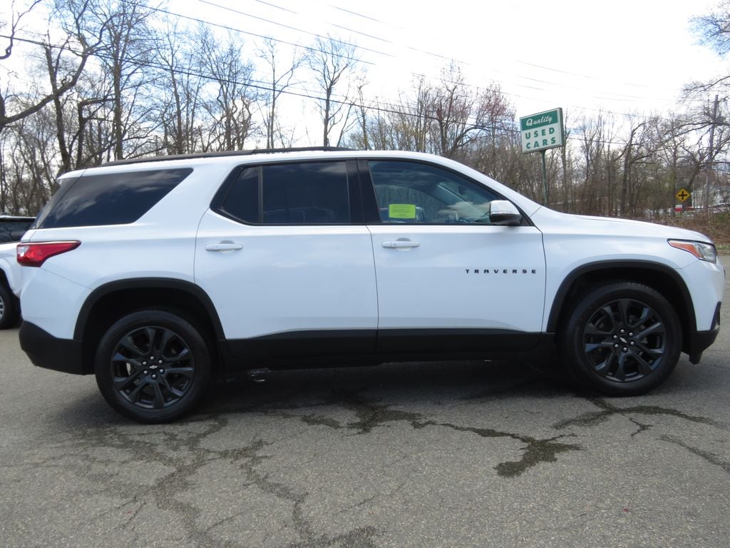 Used 2021 Chevrolet Traverse RS SUV