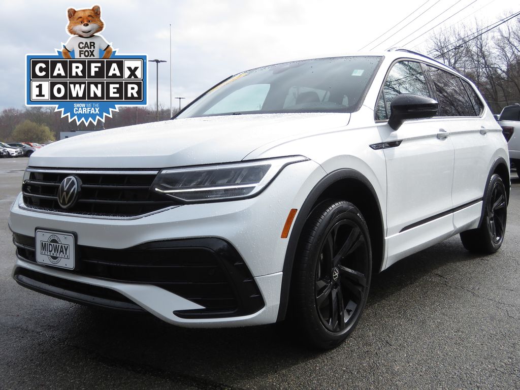 2023 Volkswagen Tiguan SE R-LINE BLACK