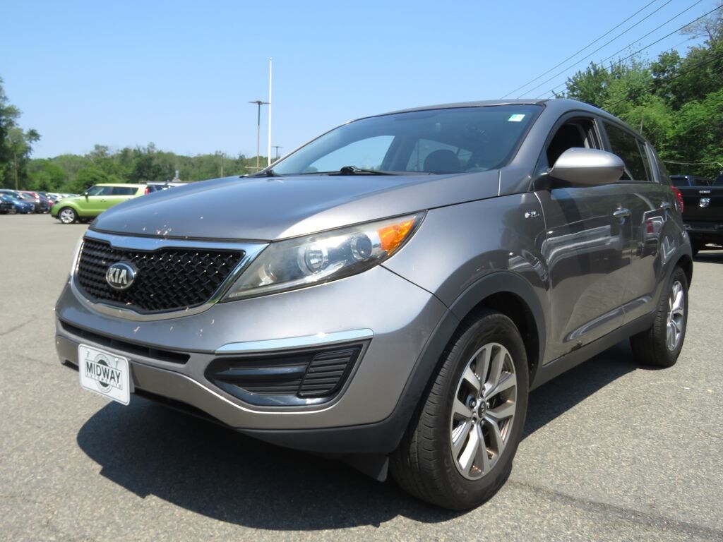 Used 2016 Kia Sportage LX AWD SUV