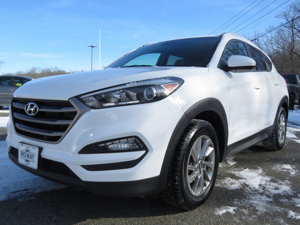 2016 Hyundai Tucson SE