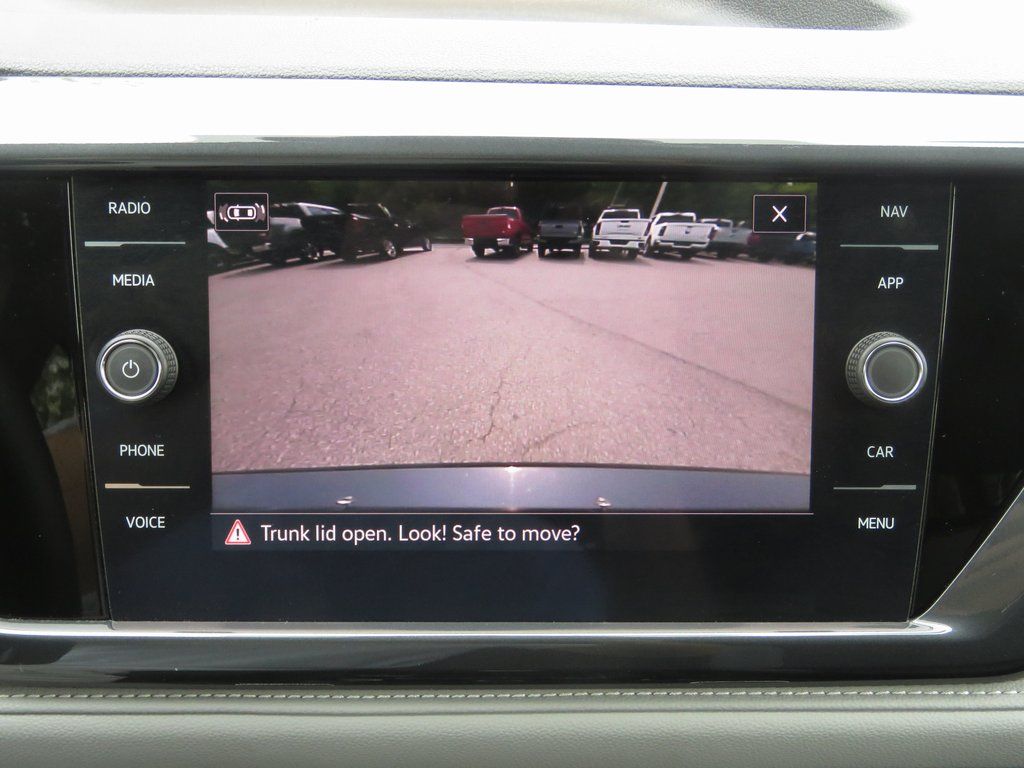 2022 Volkswagen Taos SEL - Photo 27