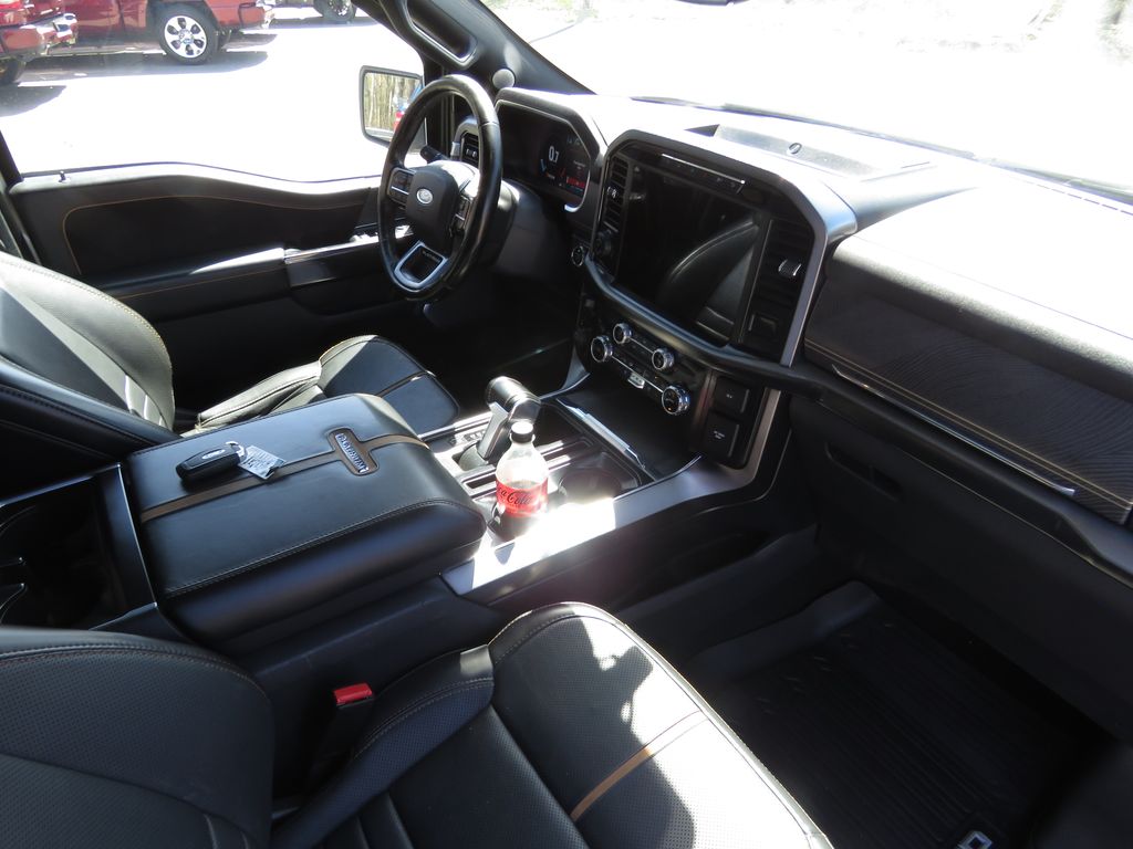 2023 Ford F-150 Platinum - Photo 14