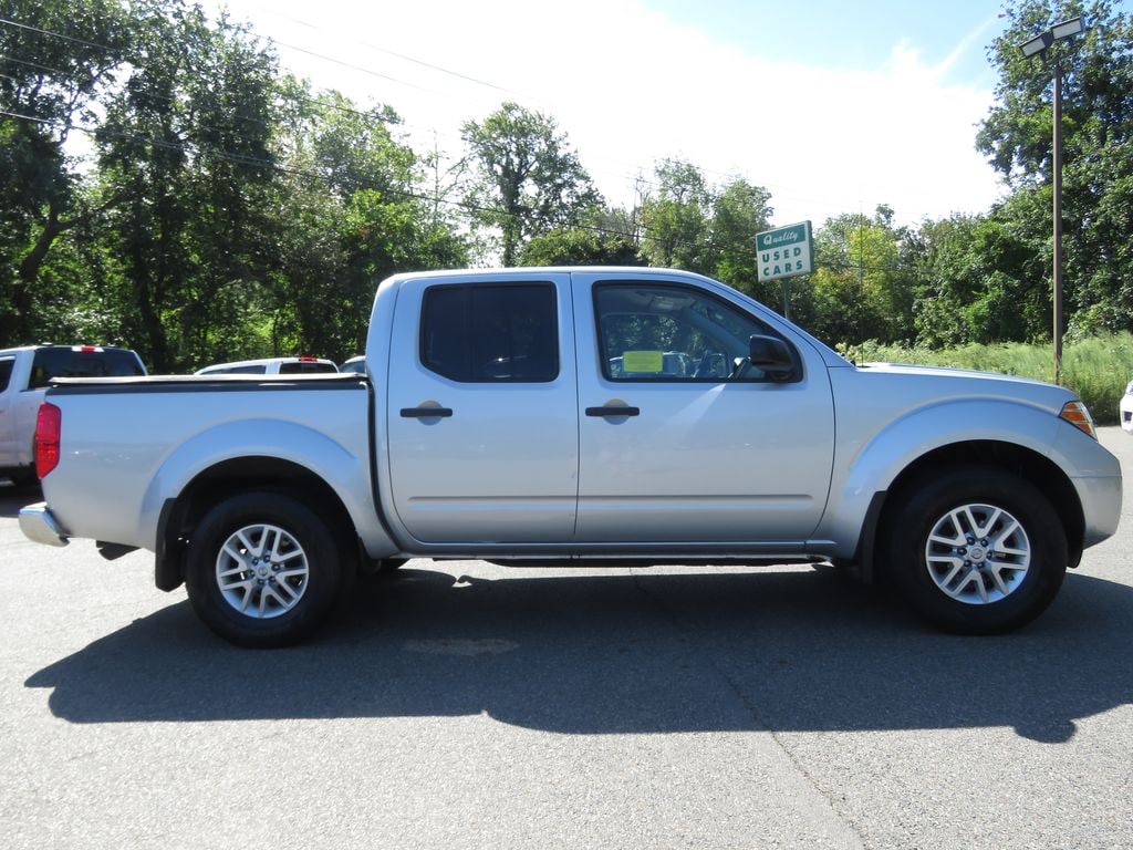 Used 2019 Nissan Frontier SV Truck Crew Cab