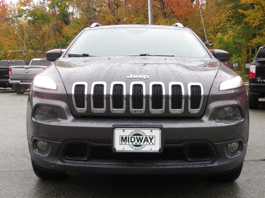 Used 2016 Jeep Cherokee Latitude 4x4 SUV