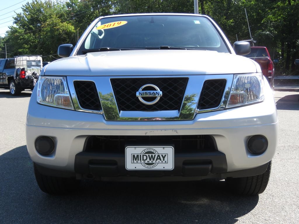 Used 2019 Nissan Frontier SV Truck Crew Cab
