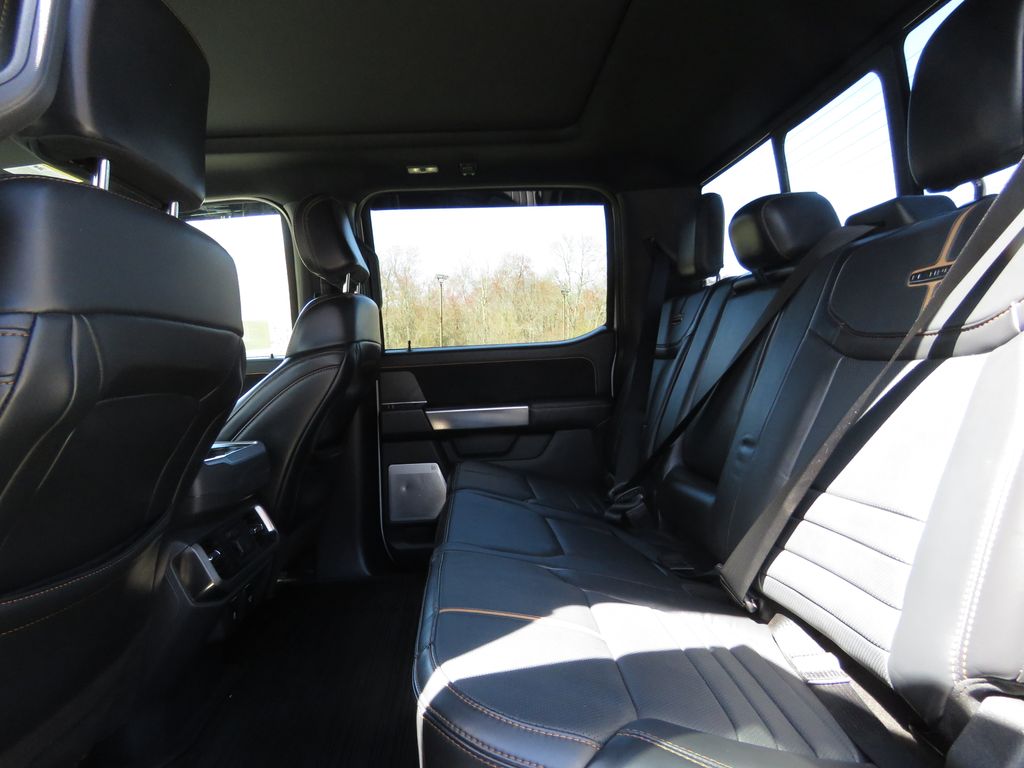 2023 Ford F-150 Platinum - Photo 19