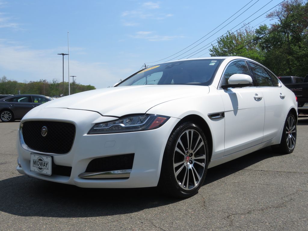 2020 Jaguar XF 25t Prestige AWD's photo