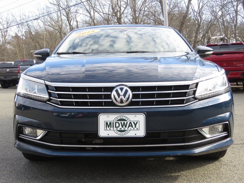 Used 2018 Volkswagen Passat 2.0T SEL Premium Sedan