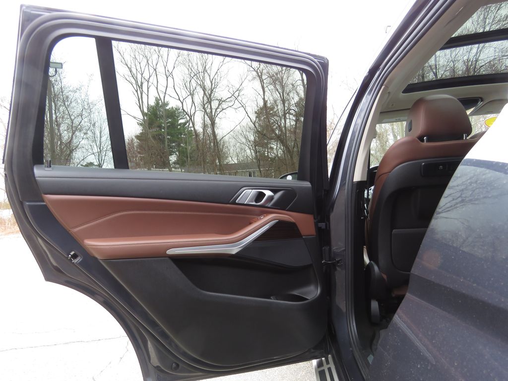 2019 BMW X7 40i - Photo 20