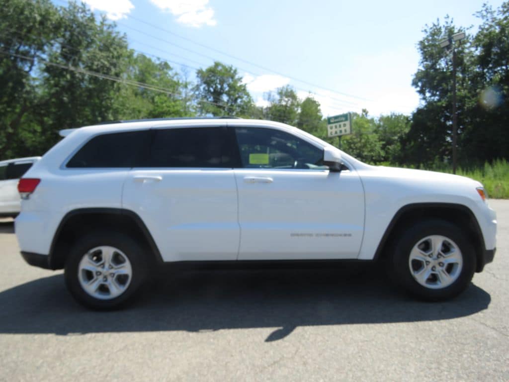 Used 2015 Jeep Grand Cherokee Laredo 4x4 SUV