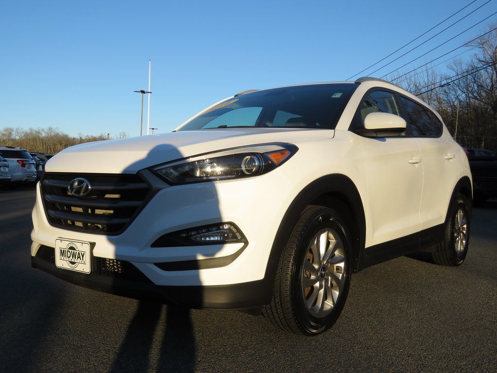 2016 Hyundai Tucson SE