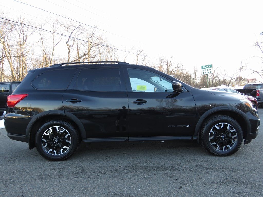 Used 2020 Nissan Pathfinder SL SUV