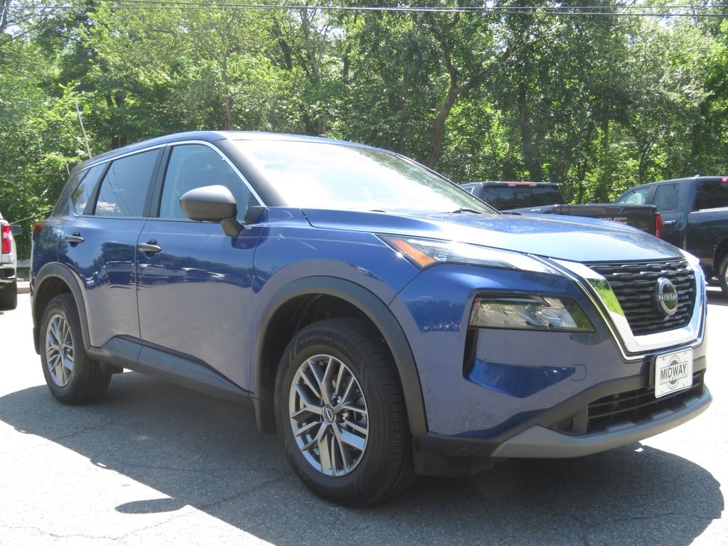 Used 2023 Nissan Rogue S SUV