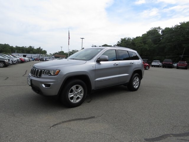 Used 17 Jeep Grand Cherokee Laredo 4x4 For Sale In Abington Ma Vin 1c4rjfag7hc5641