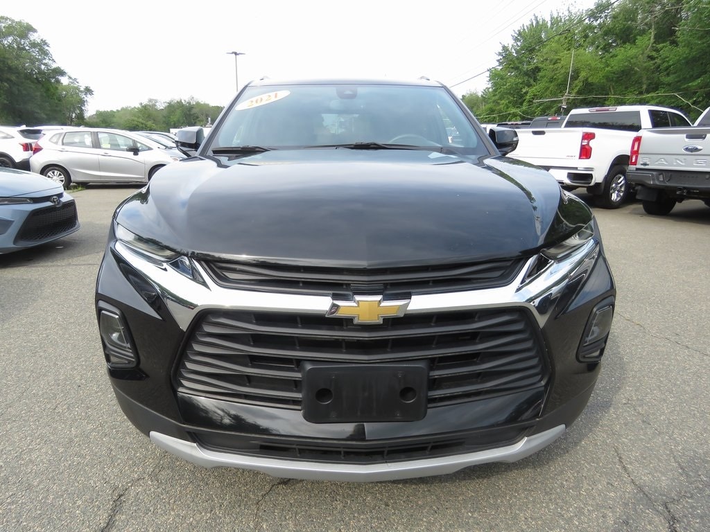2021 Chevrolet Silverado 1500 RST photo 3