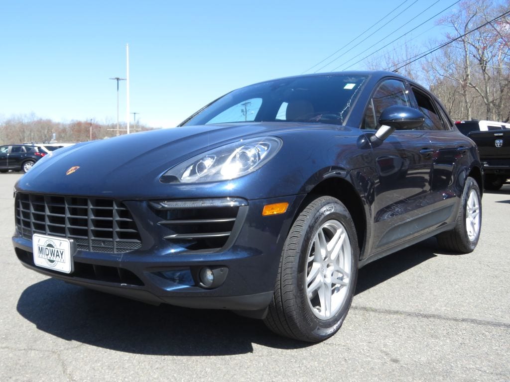 2017 Porsche Macan Base