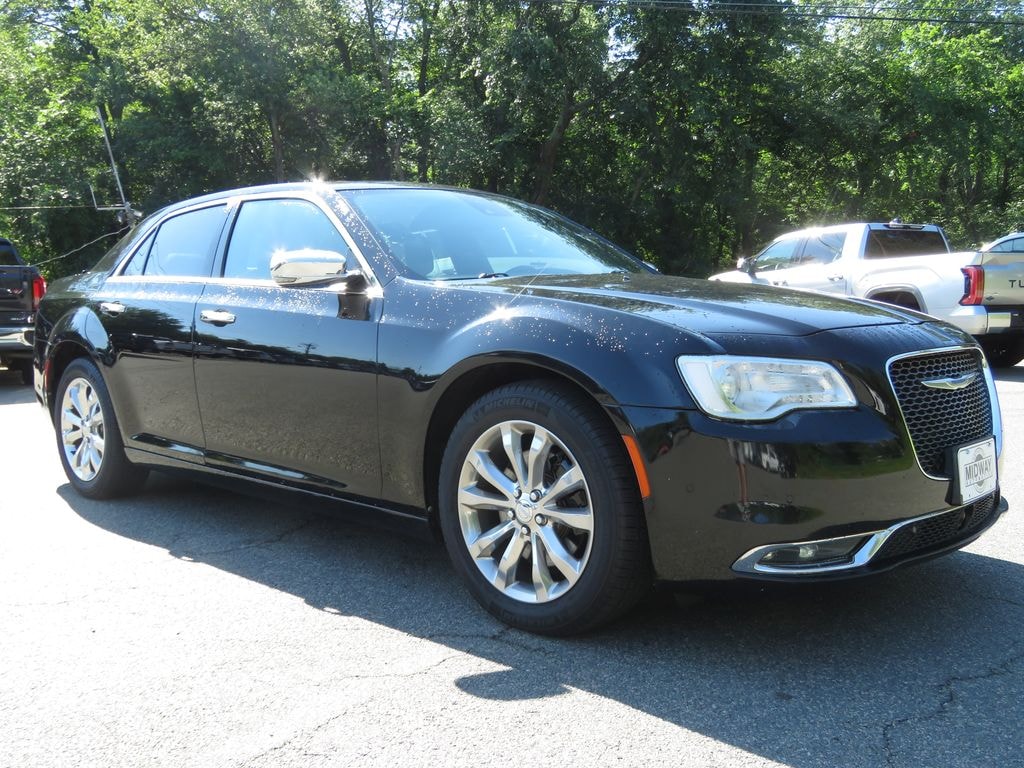 Used 2018 Chrysler 300 Limited Sedan
