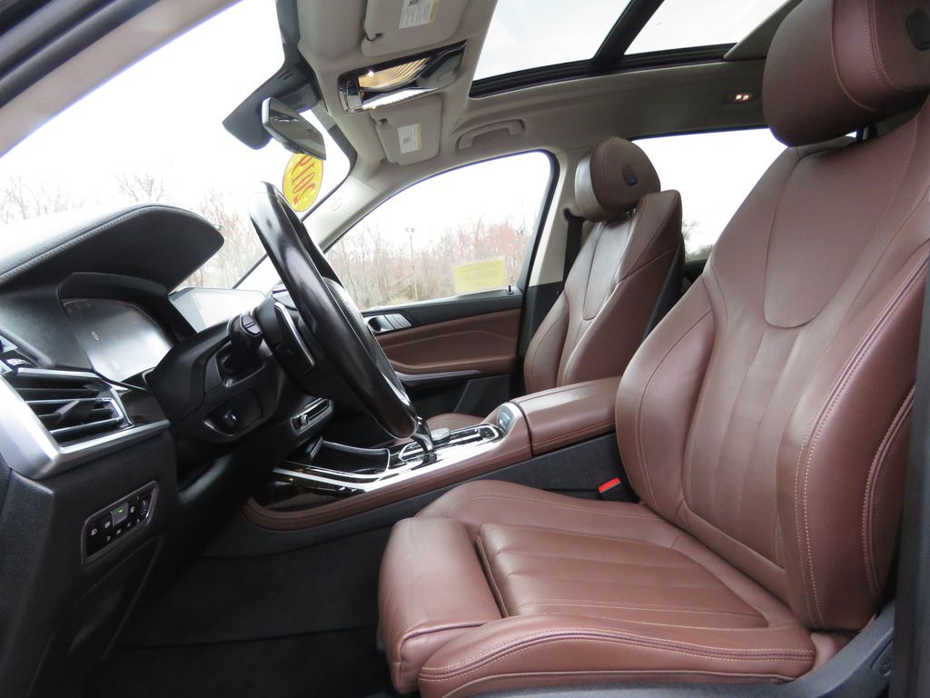 2019 BMW X7 40i - Photo 10