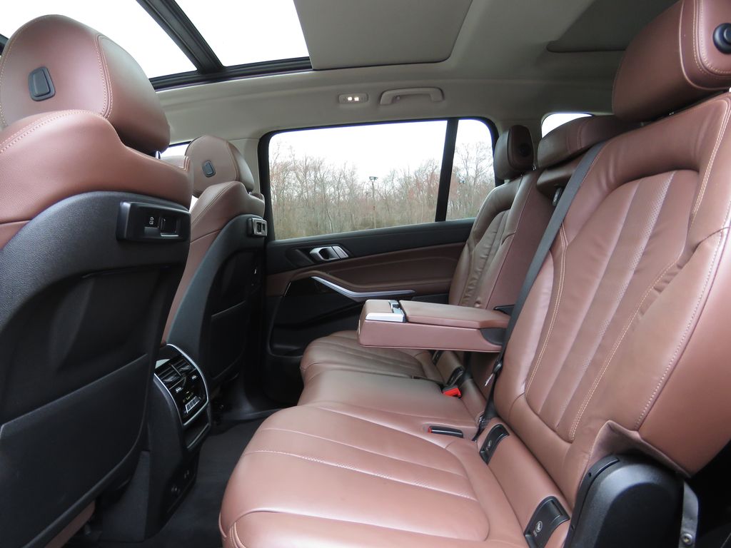 2019 BMW X7 40i - Photo 21