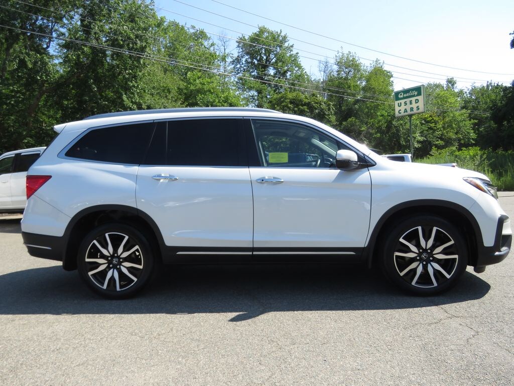 Used 2020 Honda Pilot Touring 8 Passenger AWD SUV