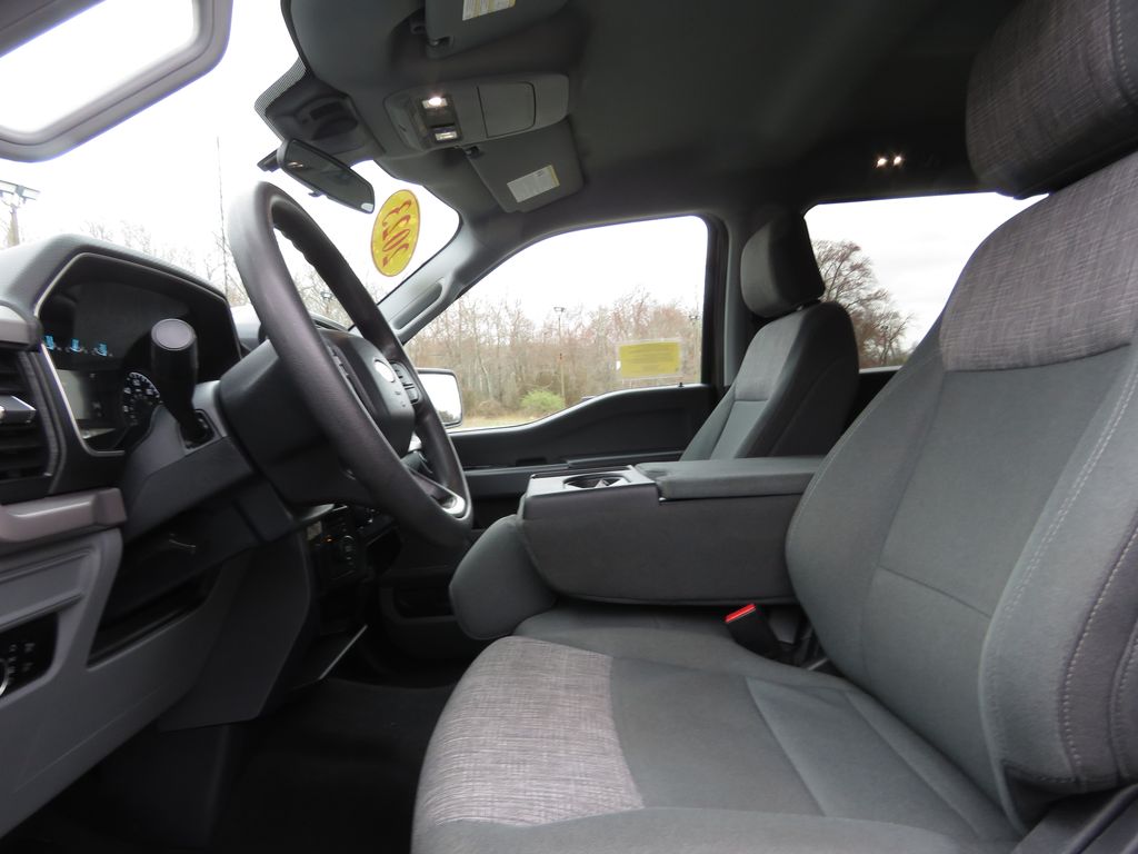 2023 Ford F-150 XLT - Photo 10