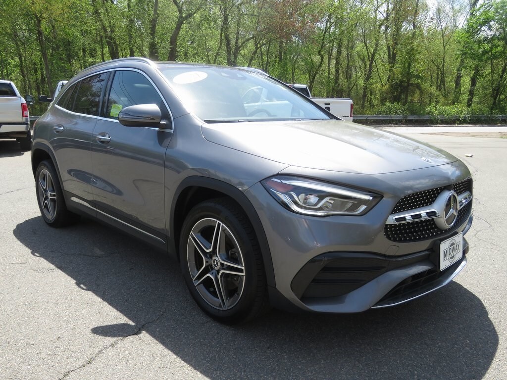 2021 Mercedes Benz GLA 250 4MATIC photo 3