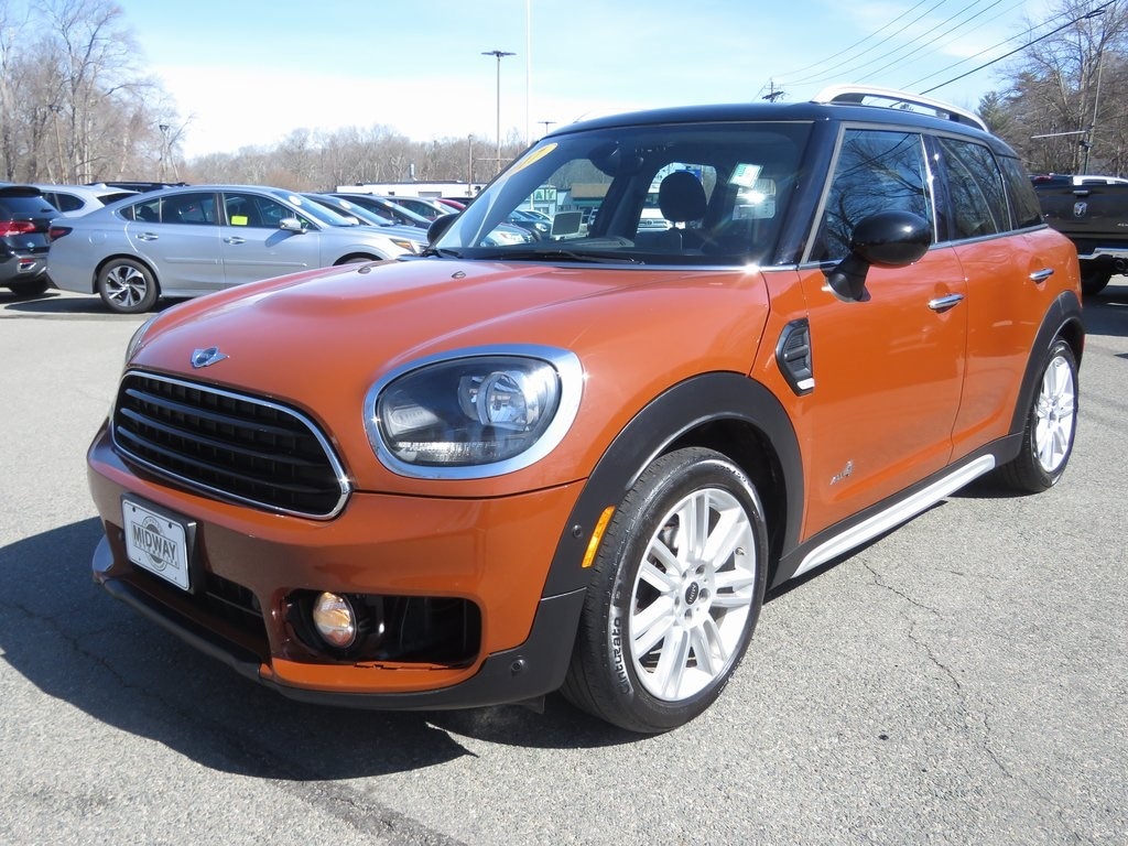 2017 MINI Countryman Base's photo