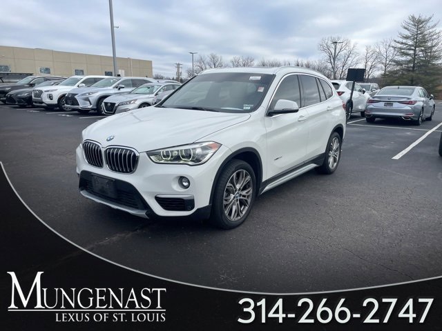 2017 BMW X1 28i's photo