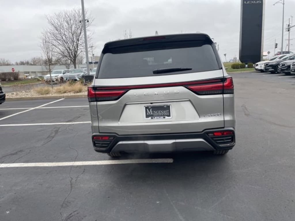 New 2026 Lexus LX 600 PREMIUM 5-DOOR SUV 4X4