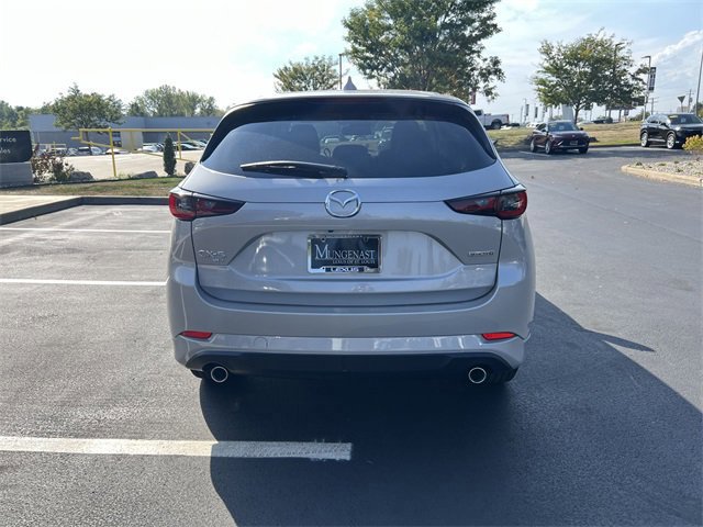 2024 Mazda CX-5 2.5 S Preferred photo 4