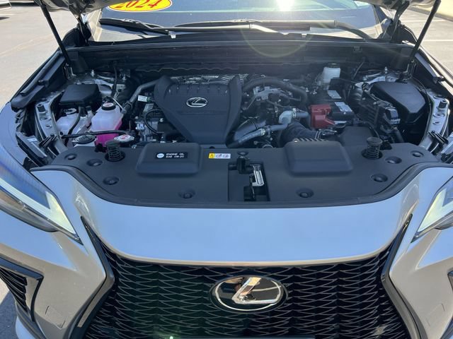 2024 Lexus NX 350 - Photo 24