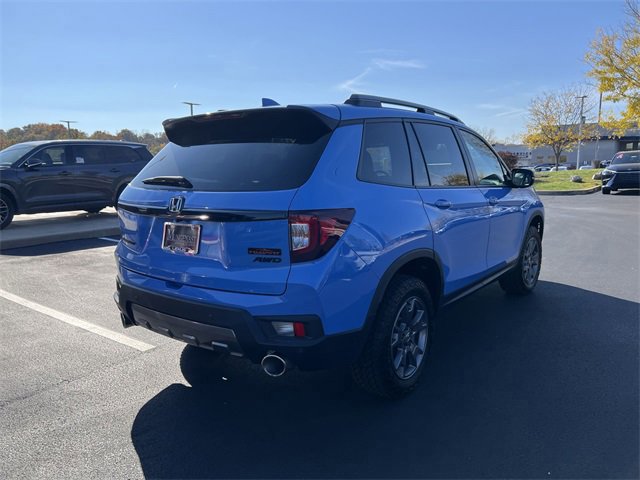 2024 Honda Passport TrailSport photo 2