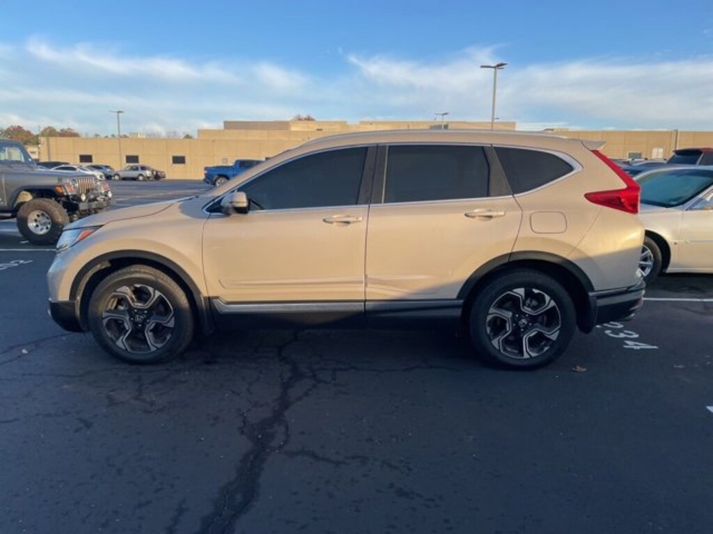 Used 2018 Honda CR-V Touring SUV