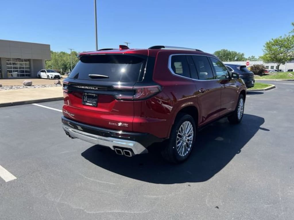 Used 2024 GMC Acadia AWD Denali SUV